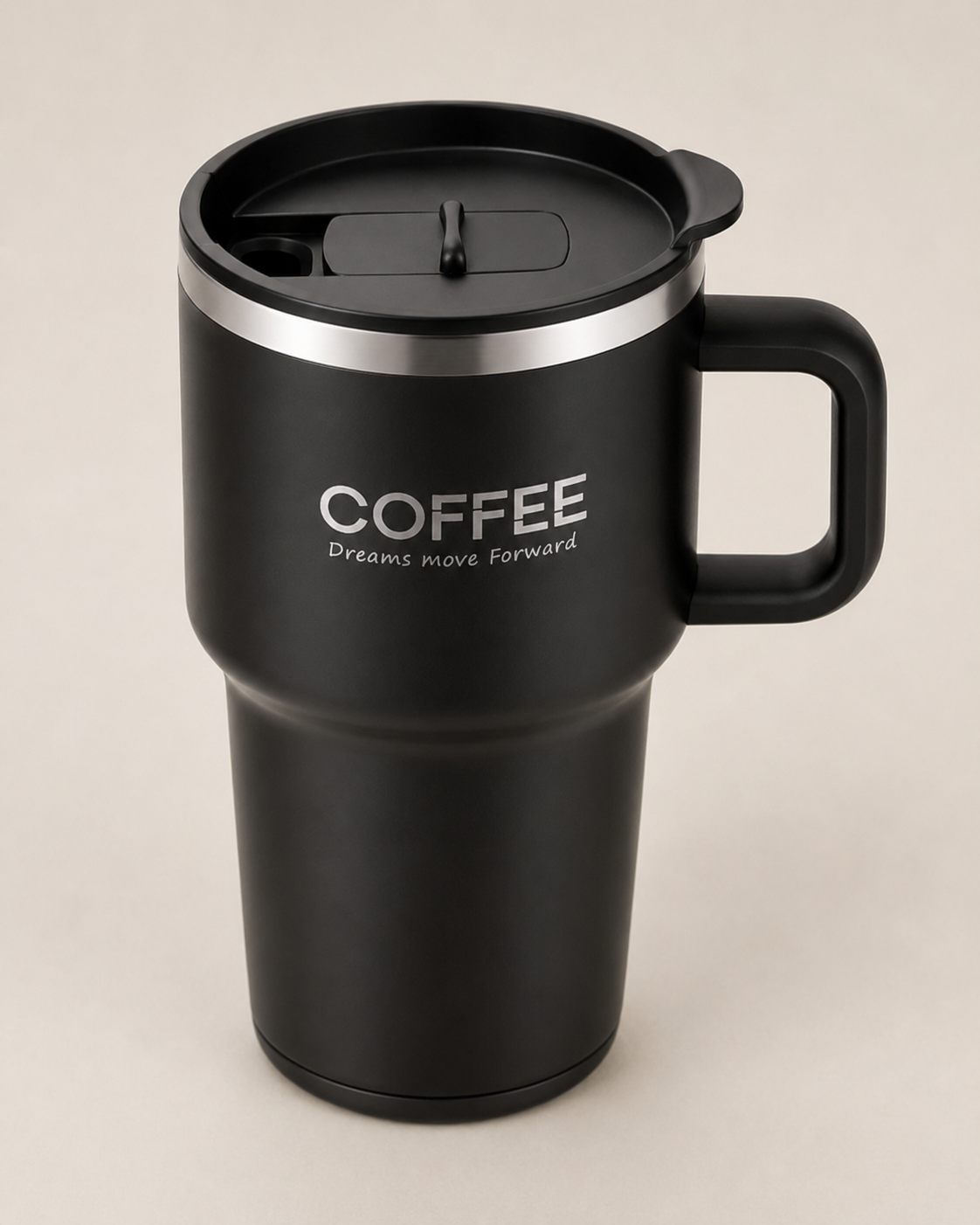 Sleek everyday drink cup detail view